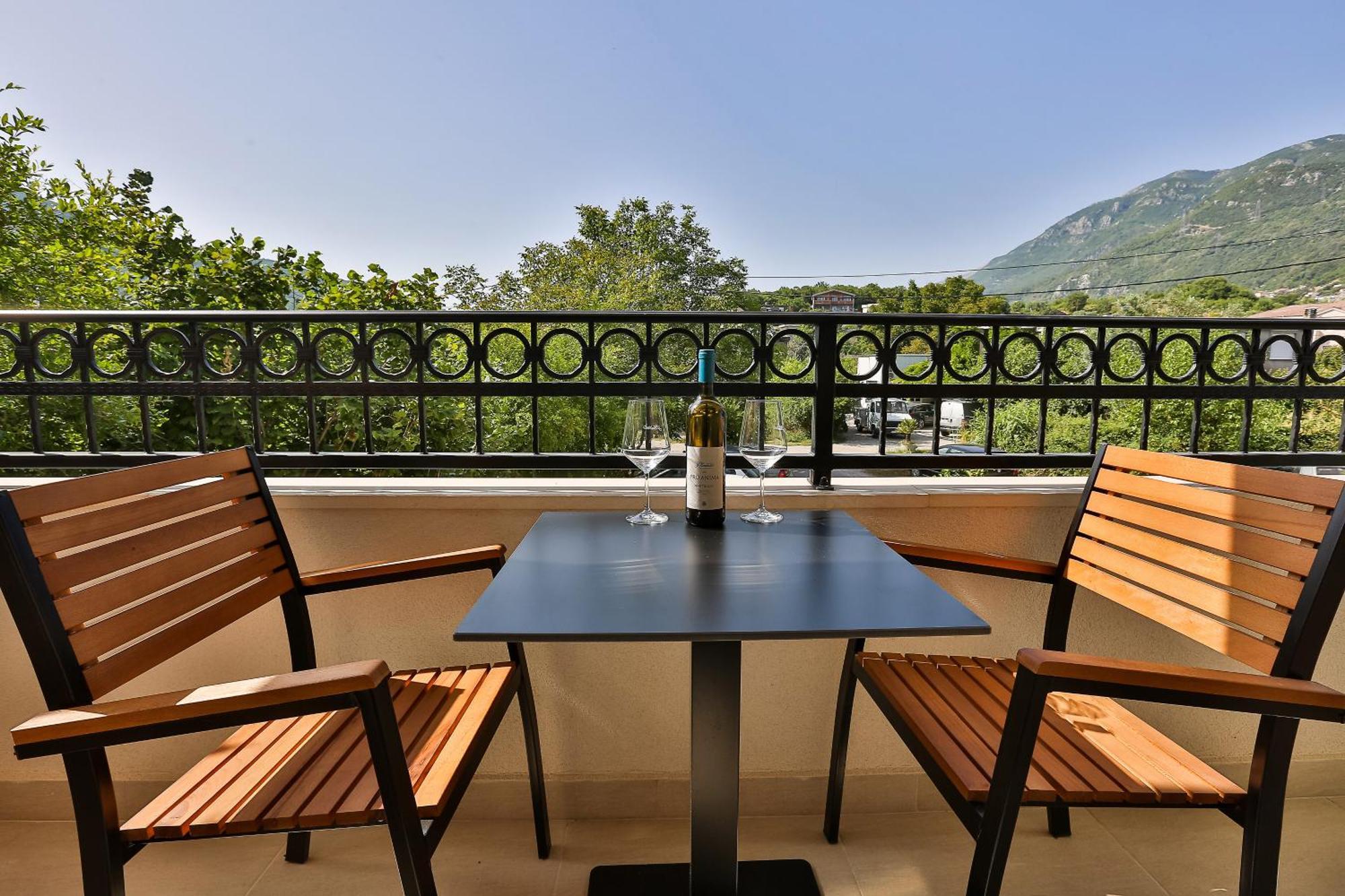 Villa La Vida Budva Exteriör bild